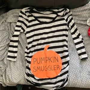 Motherhood maternity size small Halloween like new